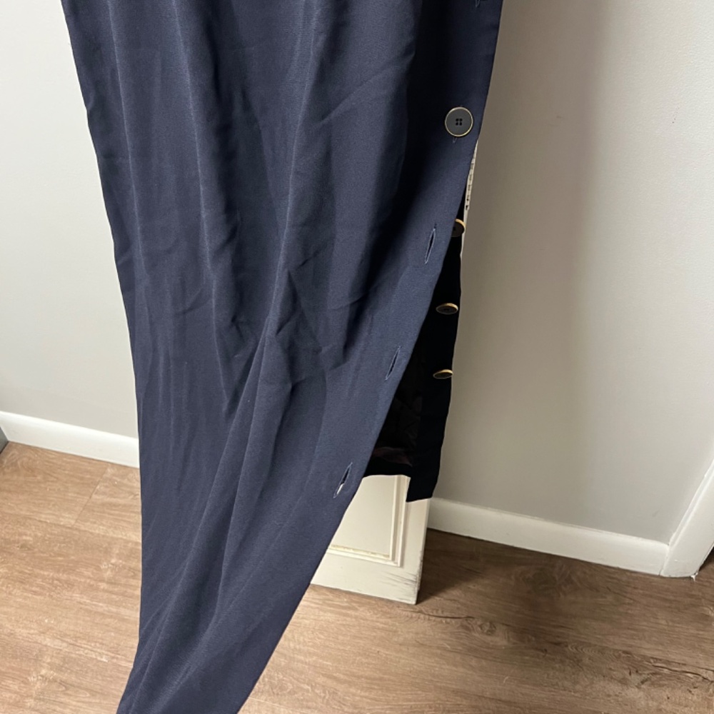 Dress - Picture 6 of 8
